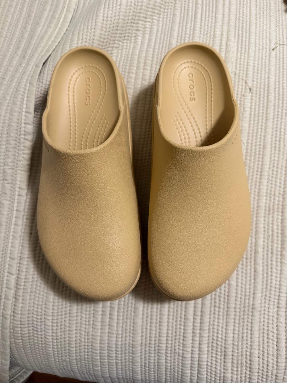 CROCS Women's Slide-On Clog in Beige